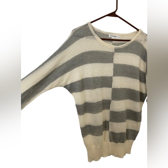 Calvin Klein Mohair Wool Blend Oversized Lightweight Cream &Grey Sweater Size XS - Picture 4 of 9